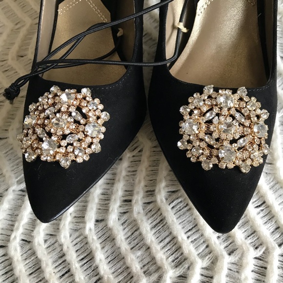 Adrienne Vittadini Jewel Encrusted Heel Pumps New - Picture 8 of 8